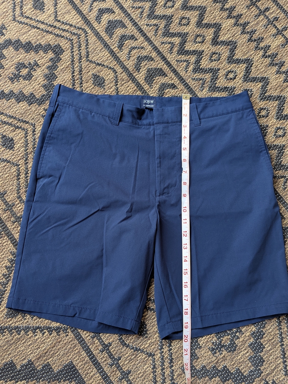 J. Crew Men’s Navy Flat-Front  Shorts Size 33
